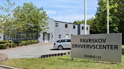 FAVRSKOV ERHVERVSCENTER - kontor, klinik m.m. - i alt 32,2 kvm