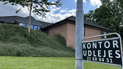 Klinik/kontor udlejes i hyggeligt kontorfællesskab