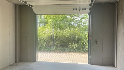 42 m2 lagerlokale med direkte kørselsforhold