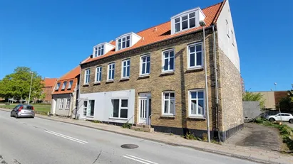 Eftertragtet beliggenhed i centrum af Frederikshavn