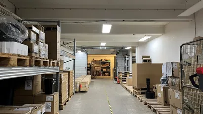 Sjældent udbudt kombination af lager og kontor