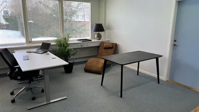 Kontorlokale i overskud