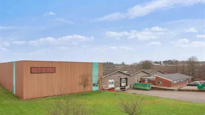 3.603 kvm lager og kontor til leje