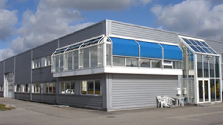 400 - 1100 m2 lager, showroom, produktion i Køge til leje