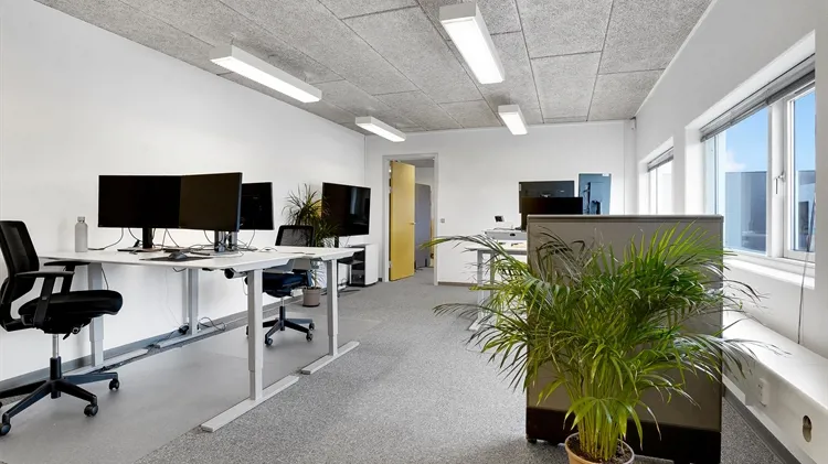110 m2 kontor i Viby J til leje