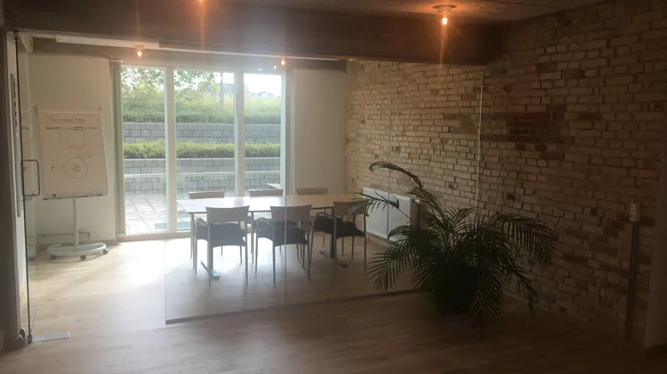 10 - 30 m2 kontorfællesskab i Odense C til leje