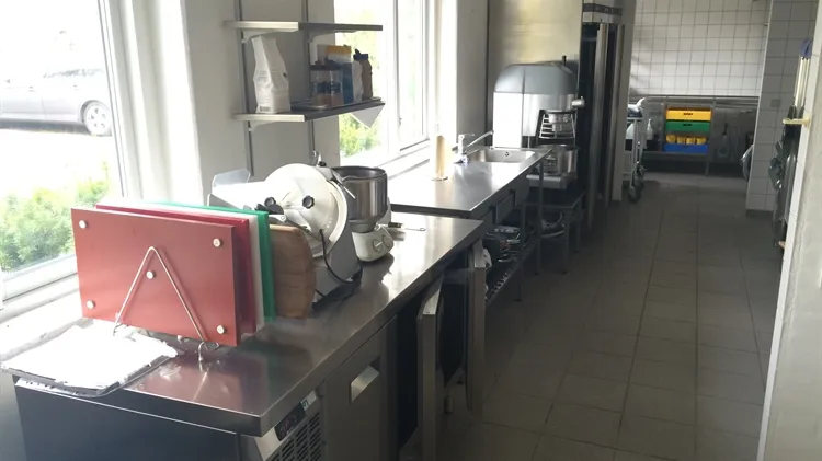 120 m2 restaurant eget brug, produktion i Hovedgård til leje