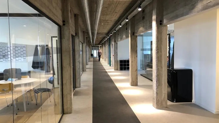 10 - 500 m2 kontor, kontorfællesskab i København S til leje
