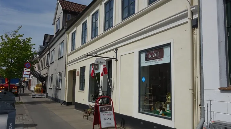 79 m2 butik, kontor, showroom i Vejle til leje