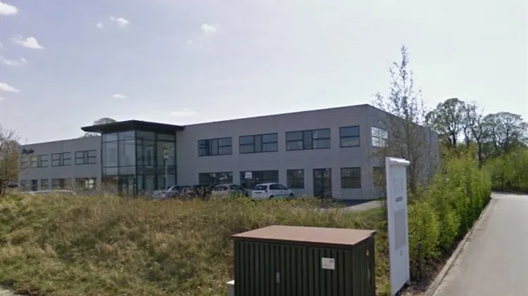 388 m2 lager i Værløse til leje