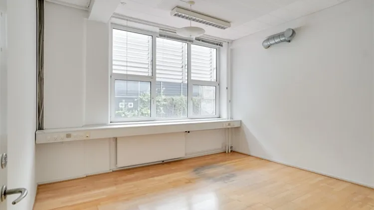 1 - 200 m2 kontorfællesskab, kontor, klinik i København Østerbro til leje