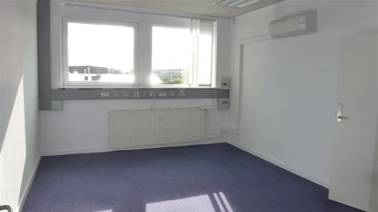 32 - 78 m2 kontor, kontorhotel, klinik i Kastrup til leje