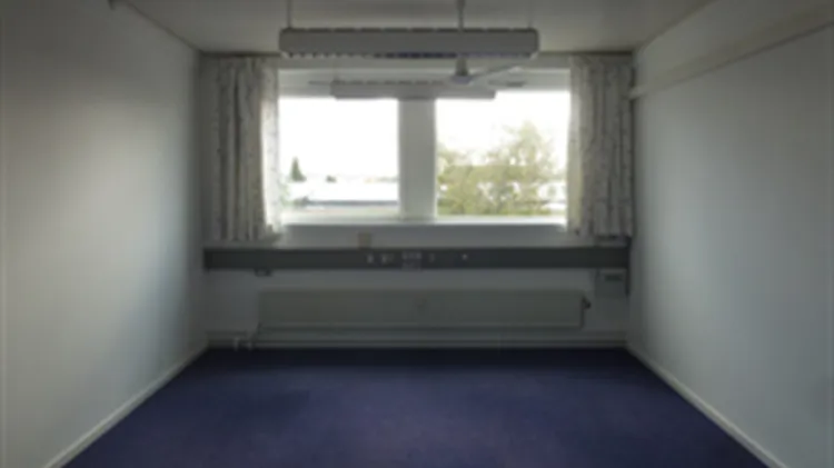 32 m2 kontor, kontorhotel, klinik i Kastrup til leje