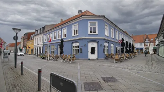142 kvm. pæne kontorer til leje i Nyborg – lige ved gågaden