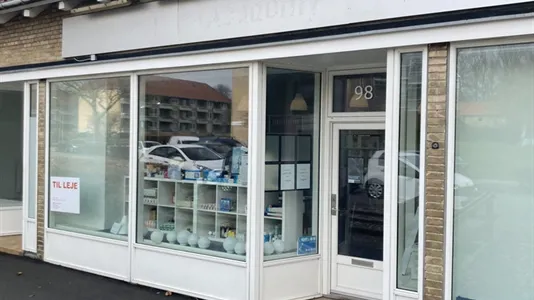 Shops for rent in Kongens Lyngby - photo 1