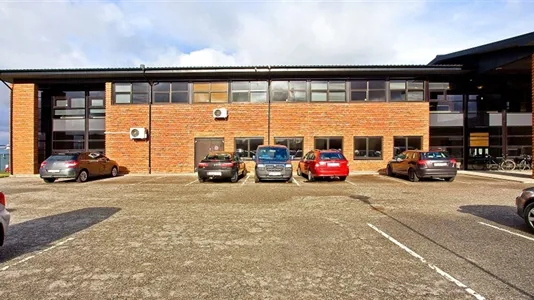 Office spaces for rent in Tilst - photo 2
