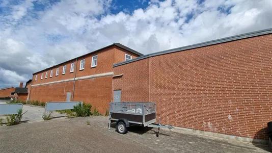 Warehouses for rent in Thorsø - photo 1