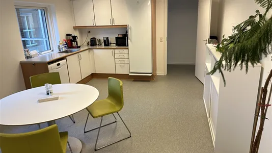 Office spaces for rent in Roskilde - photo 6
