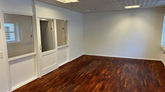 Office spaces for rent in Maribo - photo 3
