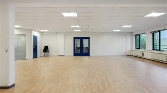 Office spaces for rent in Glostrup - photo 1