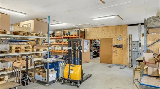 Warehouses for rent in Rødding - photo 3