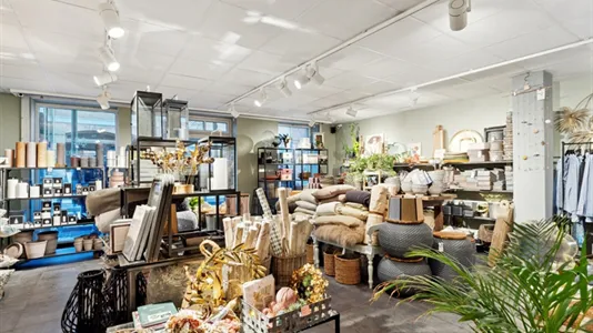 Shops for rent in Hørsholm - photo 3