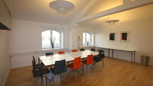Commercial properties for rent in Åbyhøj - photo 2