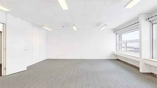 Office spaces for rent in Vejen - photo 2