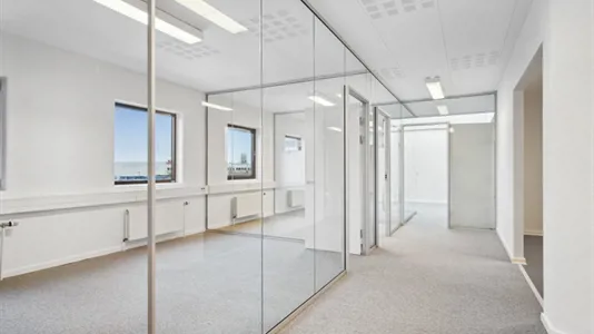 Office spaces for rent in Tilst - photo 2
