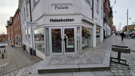 Butikklokaler til leie i Viborg - bilde 1