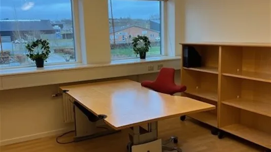 Office spaces for rent in Nibe - photo 3