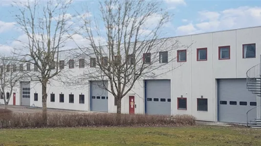 Warehouses for rent in Odense SV - photo 2