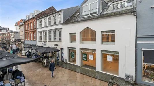 Shops for rent in Vejle - photo 1