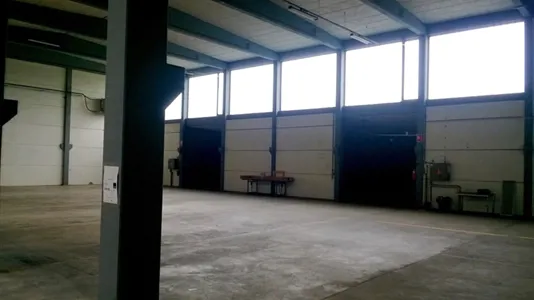 Warehouses for rent in Odense SV - photo 3