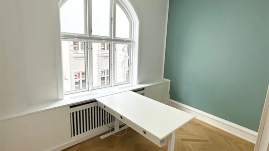 Office spaces for rent in Aarhus C - photo 1