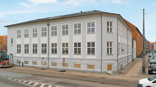 Coworking spaces for rent in Copenhagen S - photo 1