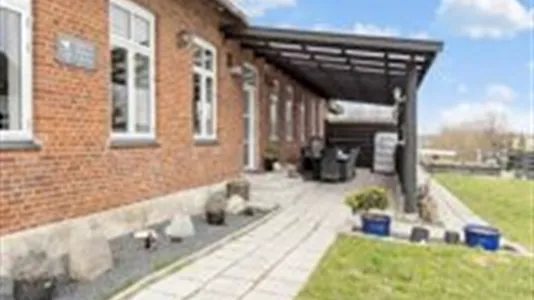 Shops for sale in Lynge - photo 4