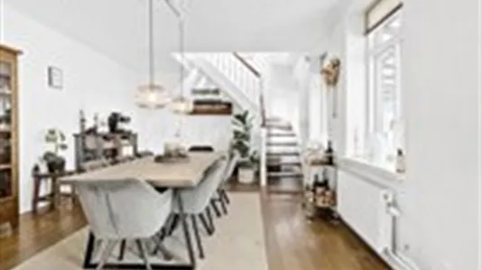 Shops for sale in Lynge - photo 11