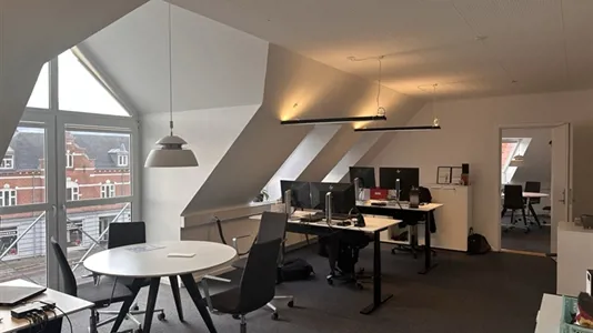 Office spaces for rent in Hobro - photo 1