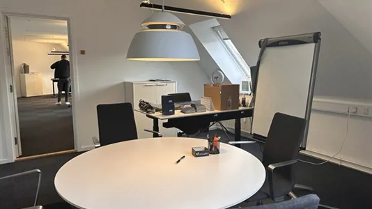 Office spaces for rent in Hobro - photo 3