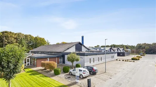 Commercial properties for sale in Gesten - photo 1