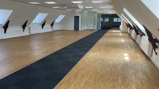 Office spaces for rent in Odense C - photo 1