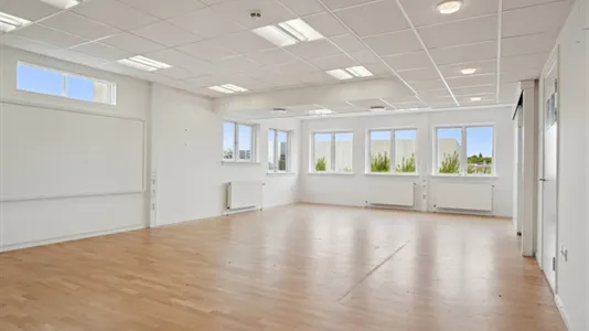 Office spaces for rent in Rødovre - photo 2
