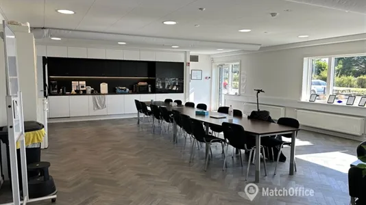 Office spaces for rent in Horsens - photo 1