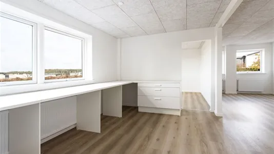 Office spaces for rent in Vejle Øst - photo 1