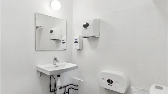 Office spaces for rent in Rødovre - photo 5