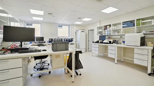 Lagerlokaler til leje i Farum - billede 5