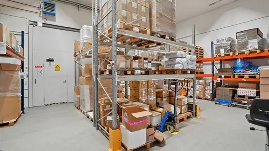 Lagerlokaler til leje i Farum - billede 9