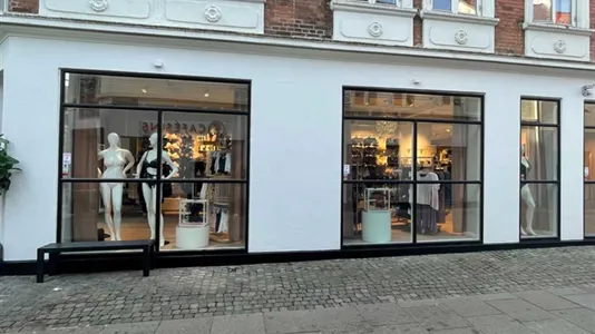 Shops for rent in Aalborg - photo 2
