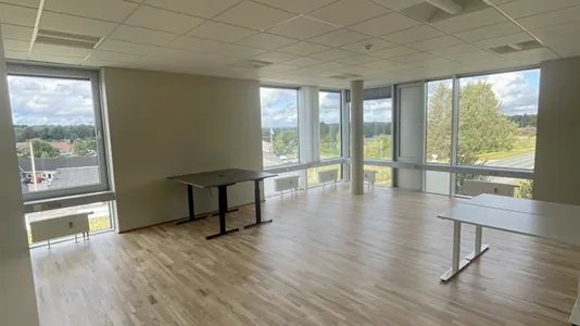 Office spaces for rent in Ry - photo 3